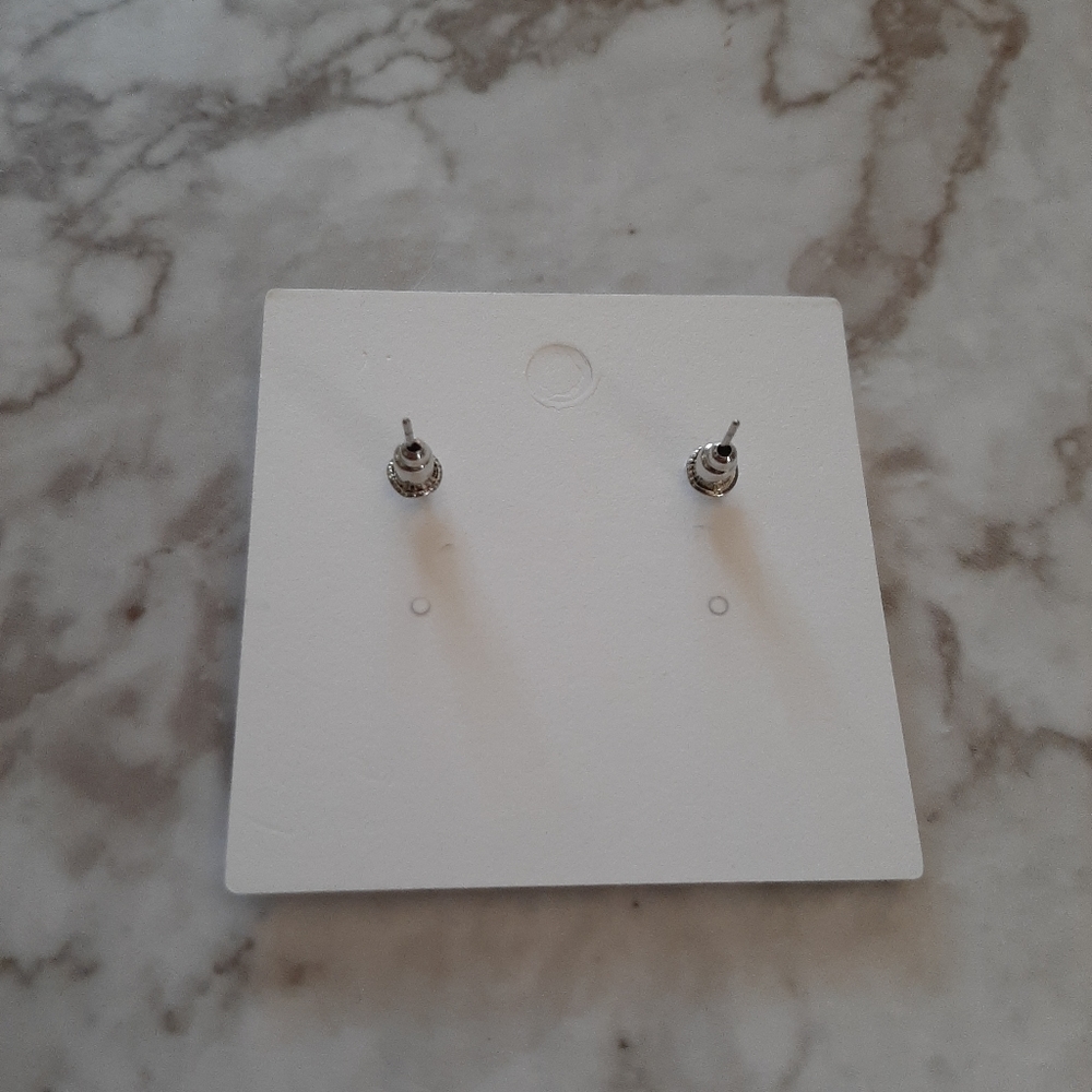 🆕️ Colorful Christmas Tree Studs - Picture 5 of 5